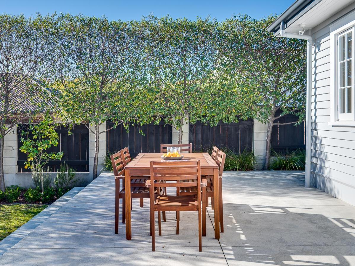Gem On Gillean - Havelock North Holiday Home ภายนอก รูปภาพ