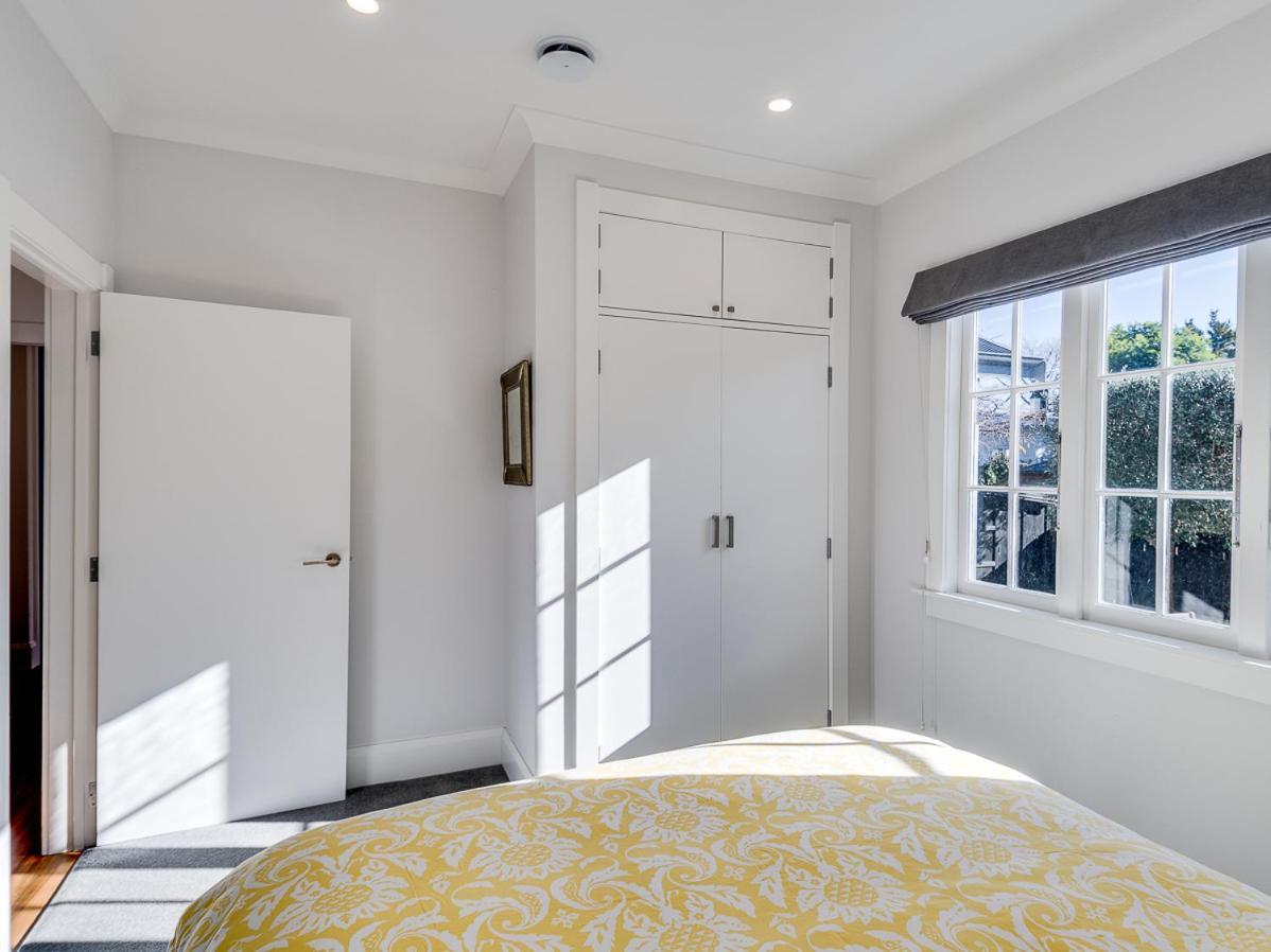 Gem On Gillean - Havelock North Holiday Home ภายนอก รูปภาพ