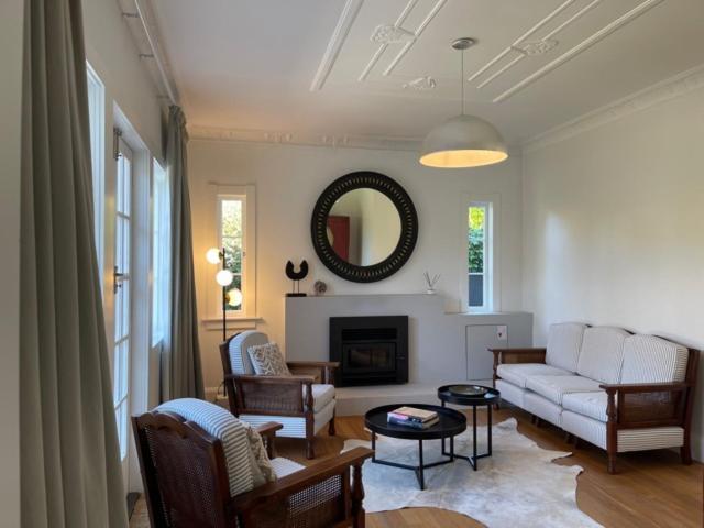 Gem On Gillean - Havelock North Holiday Home ภายนอก รูปภาพ